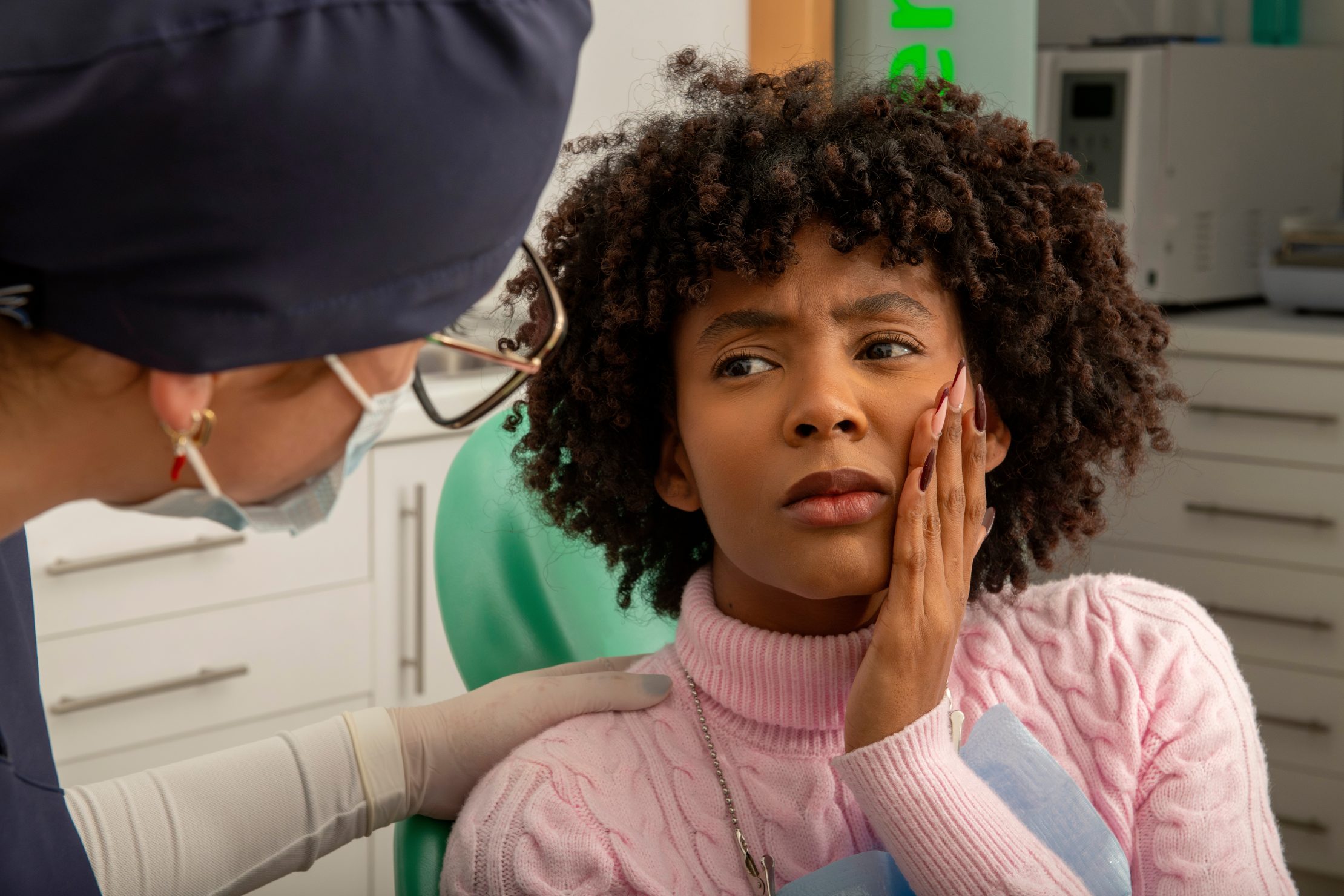 My Gums Don’t Hurt. Could I Still Have Gum Disease?